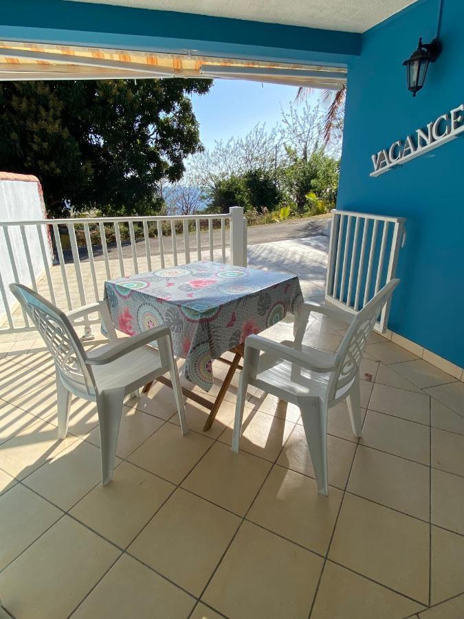 Bas De Villa Vacances Ocean Le Carbet Exteriör bild